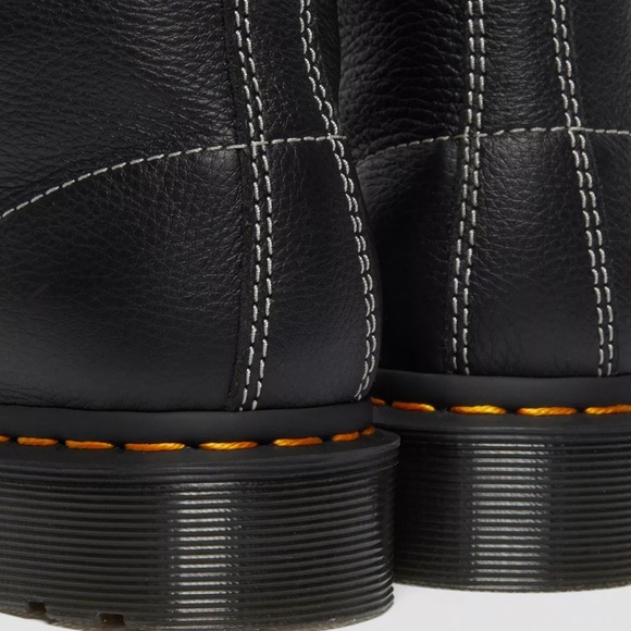 Dr Martens 101 Virginia boots, UK 5, NWT - Picture 7 of 14